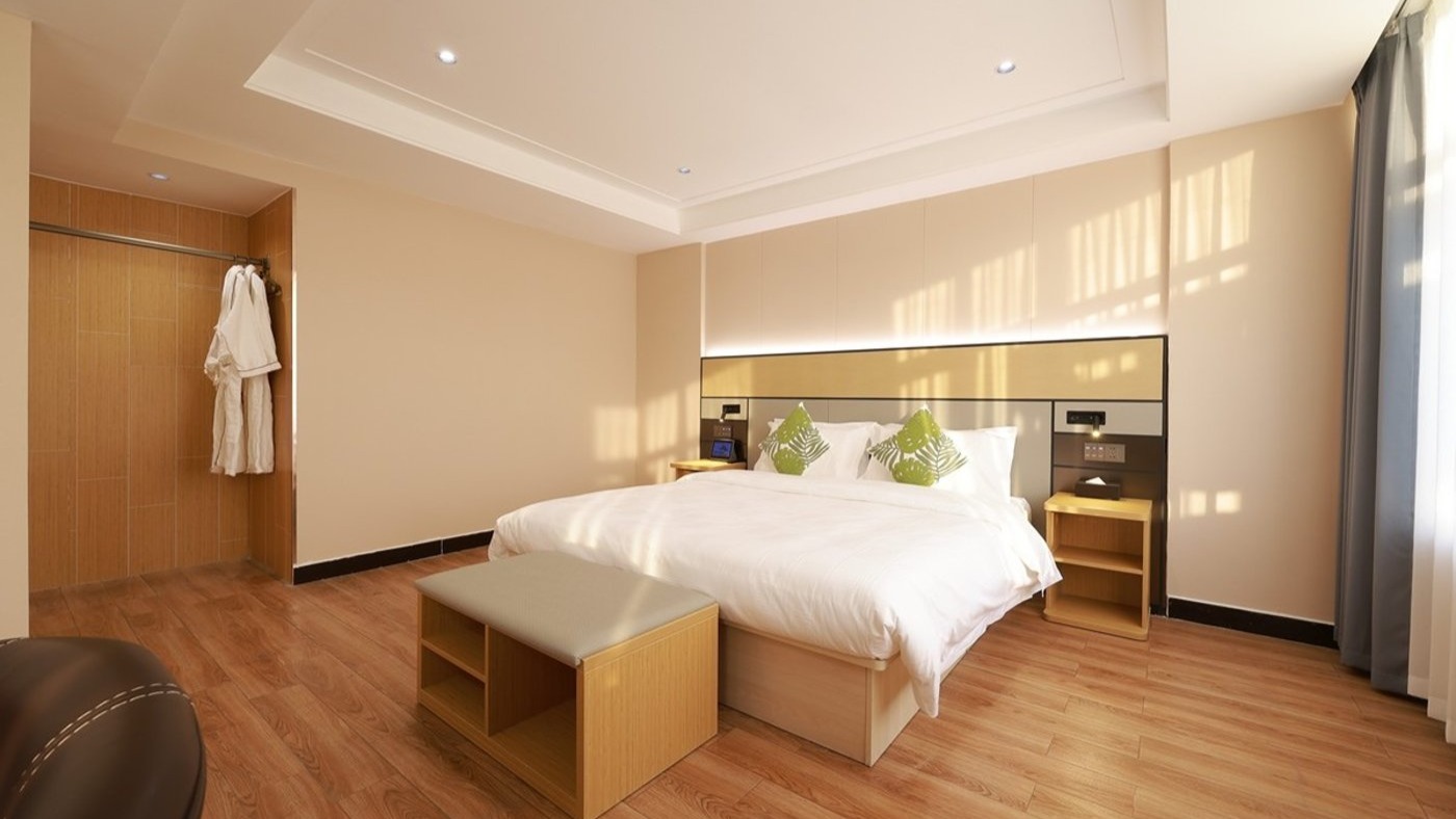 5 Tips for Leather Bag Care